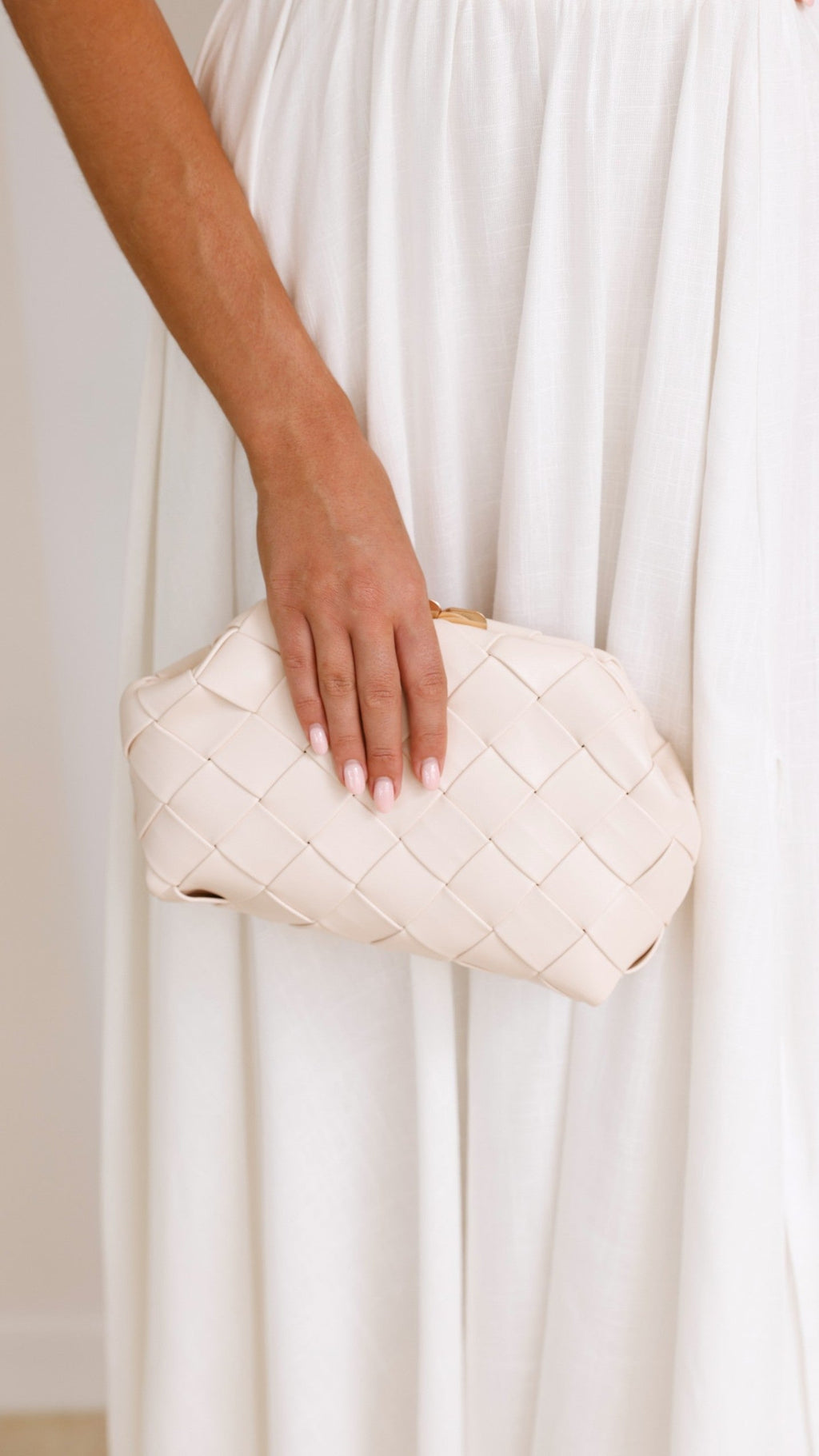 Vasanti Woven Clutch - Beige