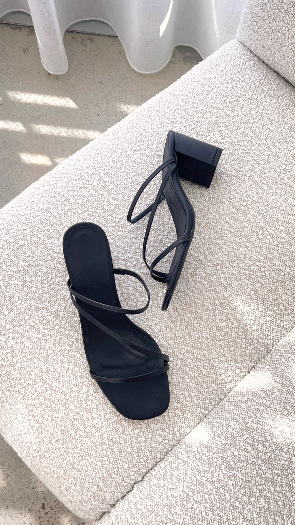 Yazmin Heel - Black