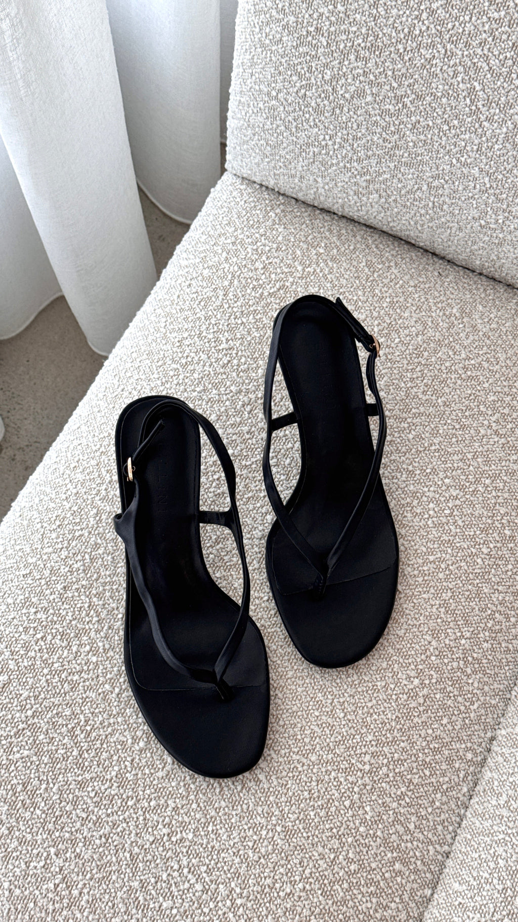 Novae Heel - Black